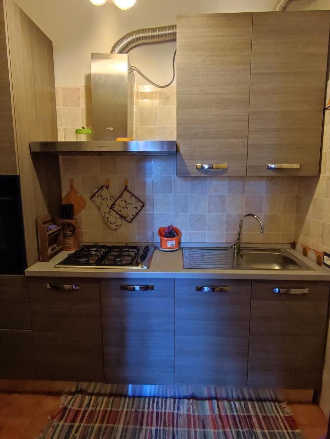 Appartamento Con Camino Maggio 外观 照片